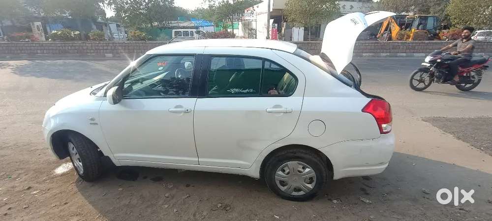 Maruti Suzuki Swift Dzire Tour 2015 Diesel 195000 Km Driven