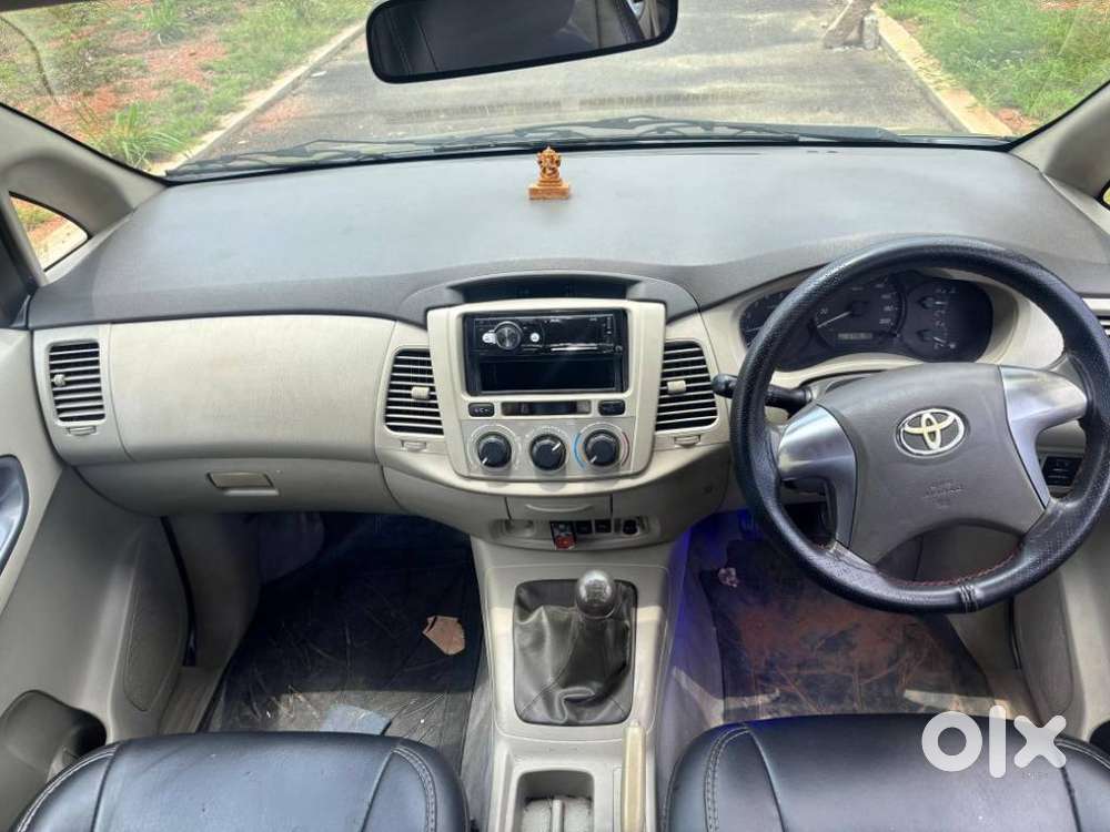 Toyota Innova 2.5 Gx (diesel) 8 Seater, 2014, Diesel