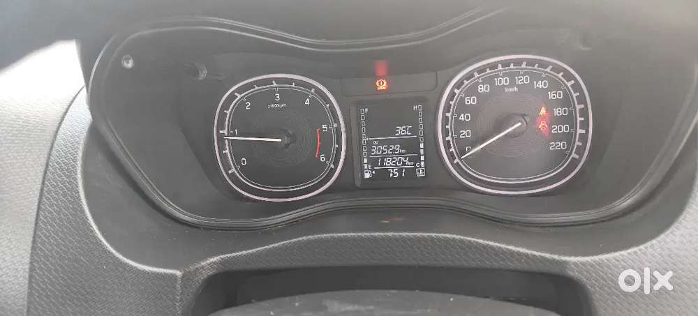 Maruti Suzuki Breeza Zdi