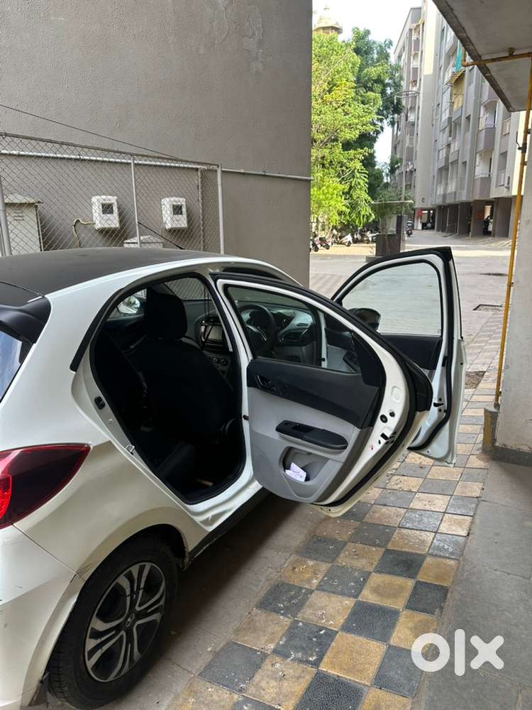 Tata Tiago Xz 2020 December Year Cng Manual