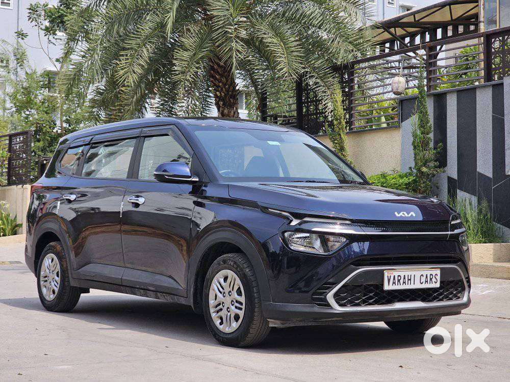 Kia Carens G 1.5 6mt Premium (o) 7-seater, 2024, Petrol