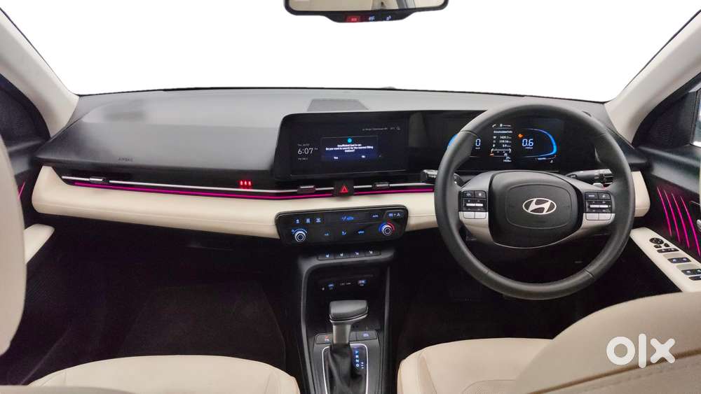 Hyundai Verna 1.5 Sx (o) Ivt, 2025, Petrol