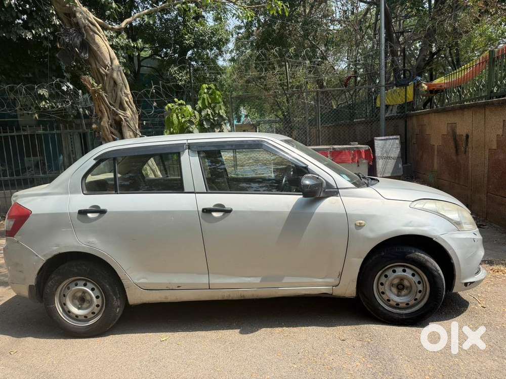Maruti Suzuki Swift Dzire 2016 Cng & Hybrids 142000 Km Driven