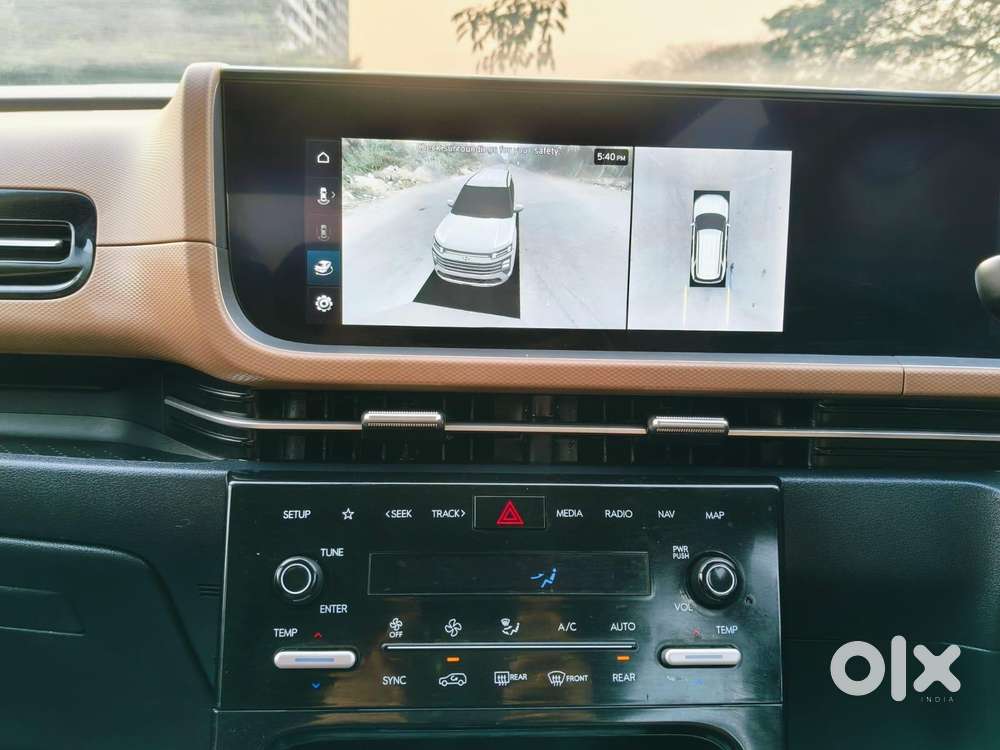 Hyundai Alcazar Platinum 7 Str 1.5 Diesel Adventure, 2024, Diesel