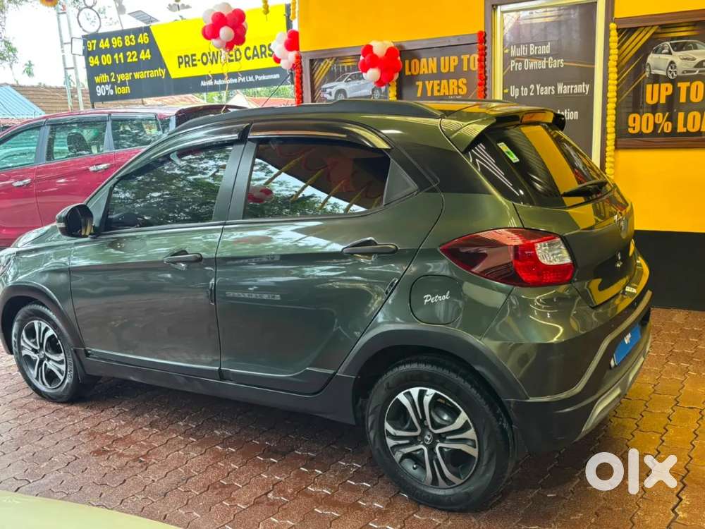 Tata Tiago 1.2 Revotron Xt (o), 2023, Petrol