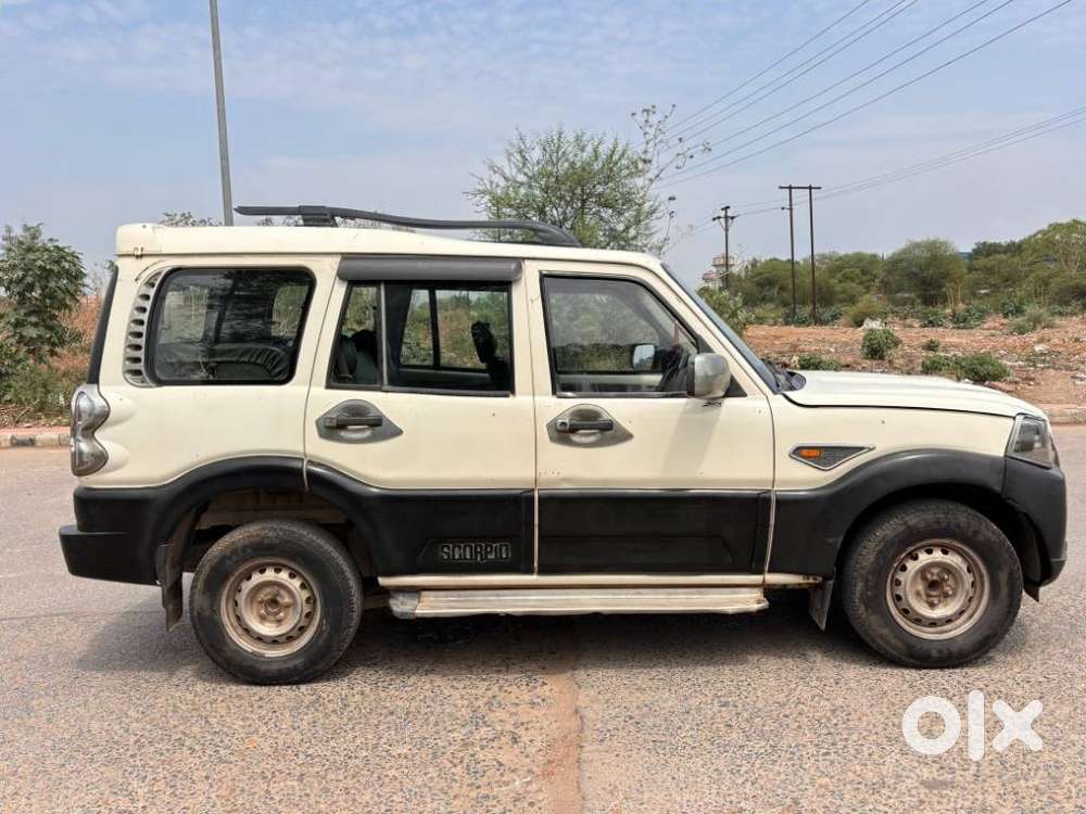 Mahindra Scorpio S2, 2016, Diesel