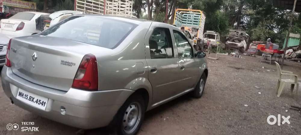 Mahindra Genio 2007