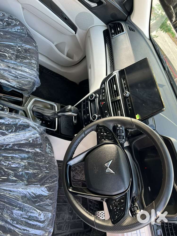 Mahindra Xuv 3xo Ax5l 1.2 Petrol At, 2024, Petrol