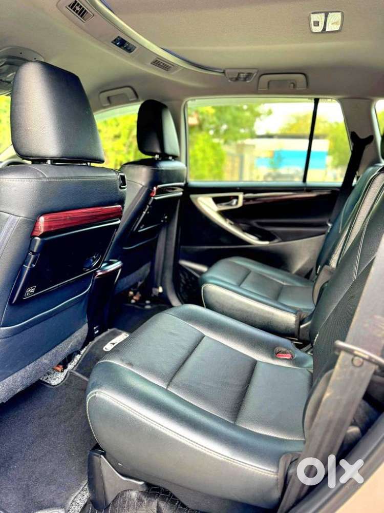 Toyota Innova Crysta 2.4 Z 7 Str, 2022, Diesel