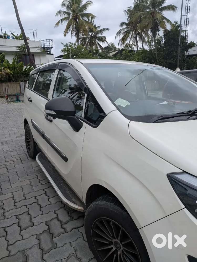 Mahindra Marazzo 2021 Diesel 61000 Km Driven M2 Model, Fancy Number