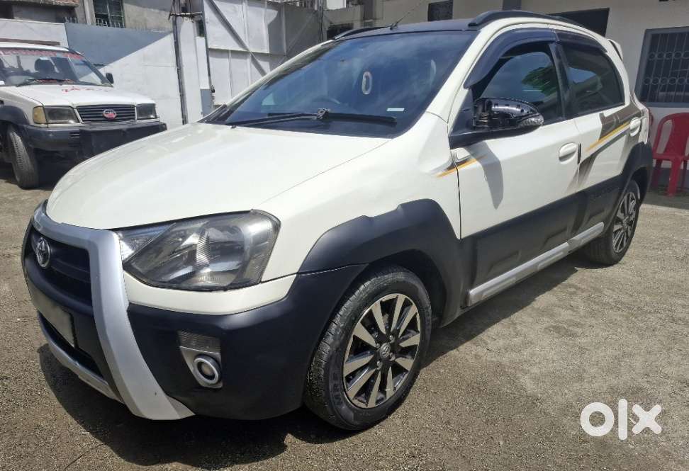 Toyota Etios Cross 1.2l G, 2014, Petrol
