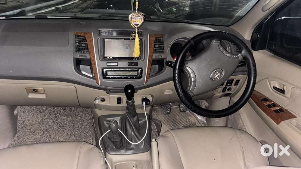 Toyota Fortuner 2010 Diesel Well Maintained