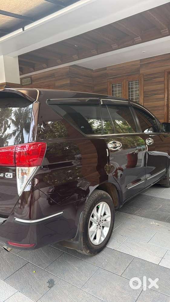 Toyota Innova Crysta 2018 Diesel Well Maintained