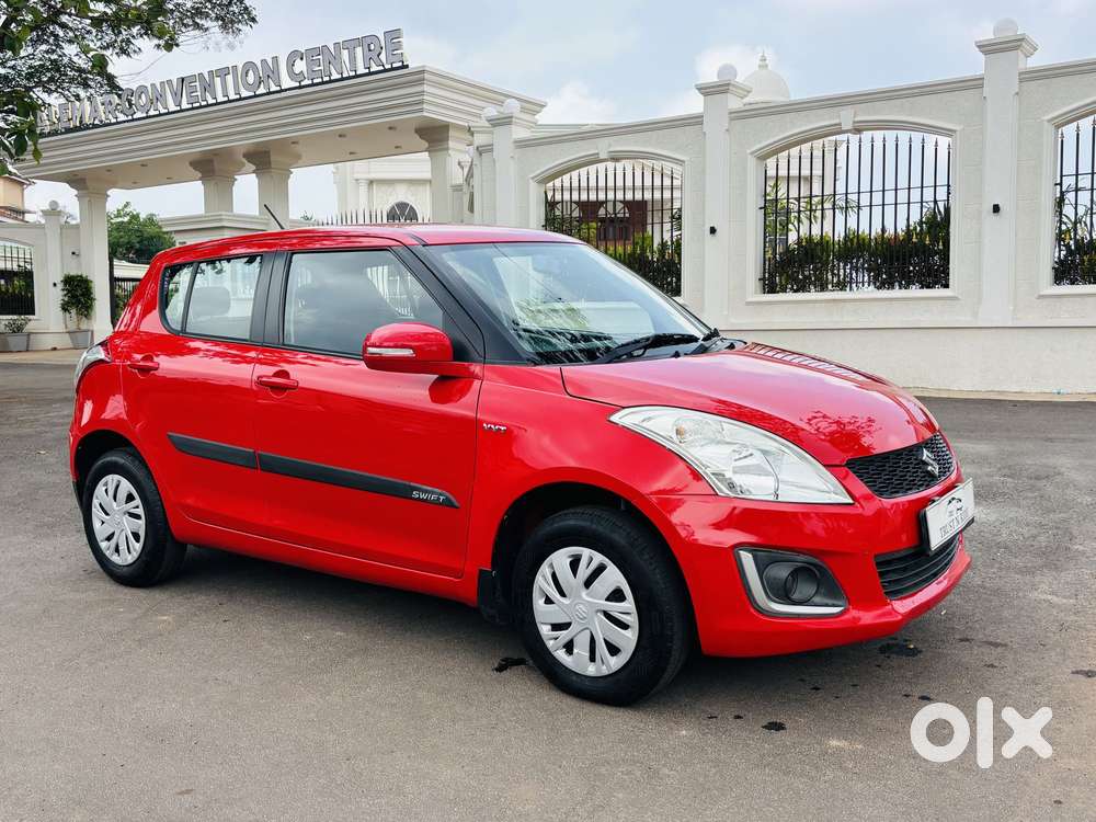 Maruti Suzuki Swift Vxi Abs Bsiv, 2015, Petrol