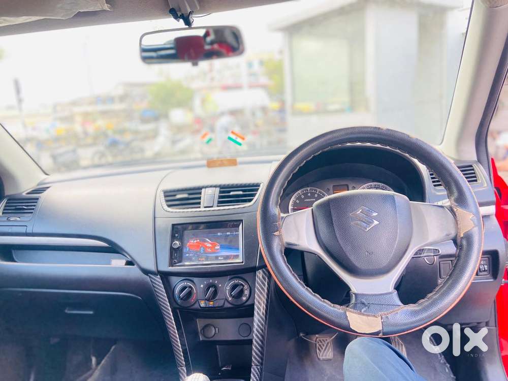 Maruti Suzuki Swift Vxi 1.2 Abs Bs-iv, 2016, Petrol