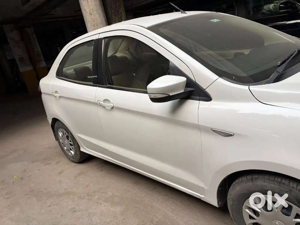 Ford Figo Aspire Petrol 2016