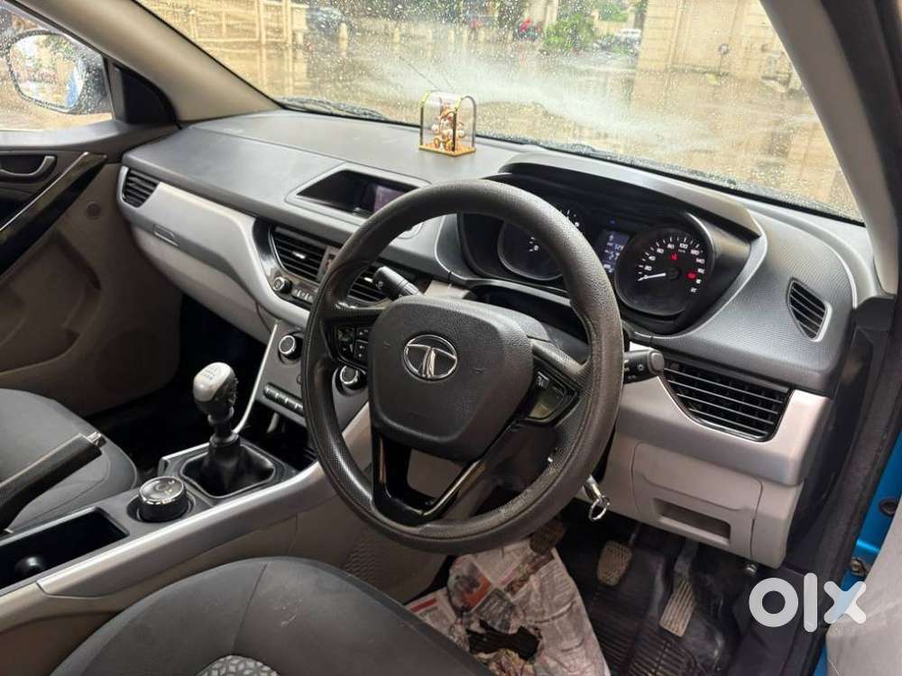 Maruti Suzuki Swift Vxi + Manual, 2016, Petrol
