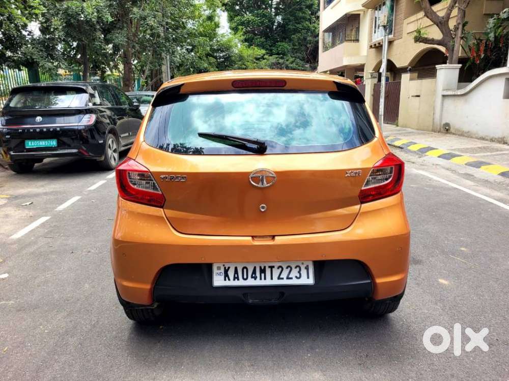 Tata Tiago 1.2 Revotron Xza, 2017, Petrol