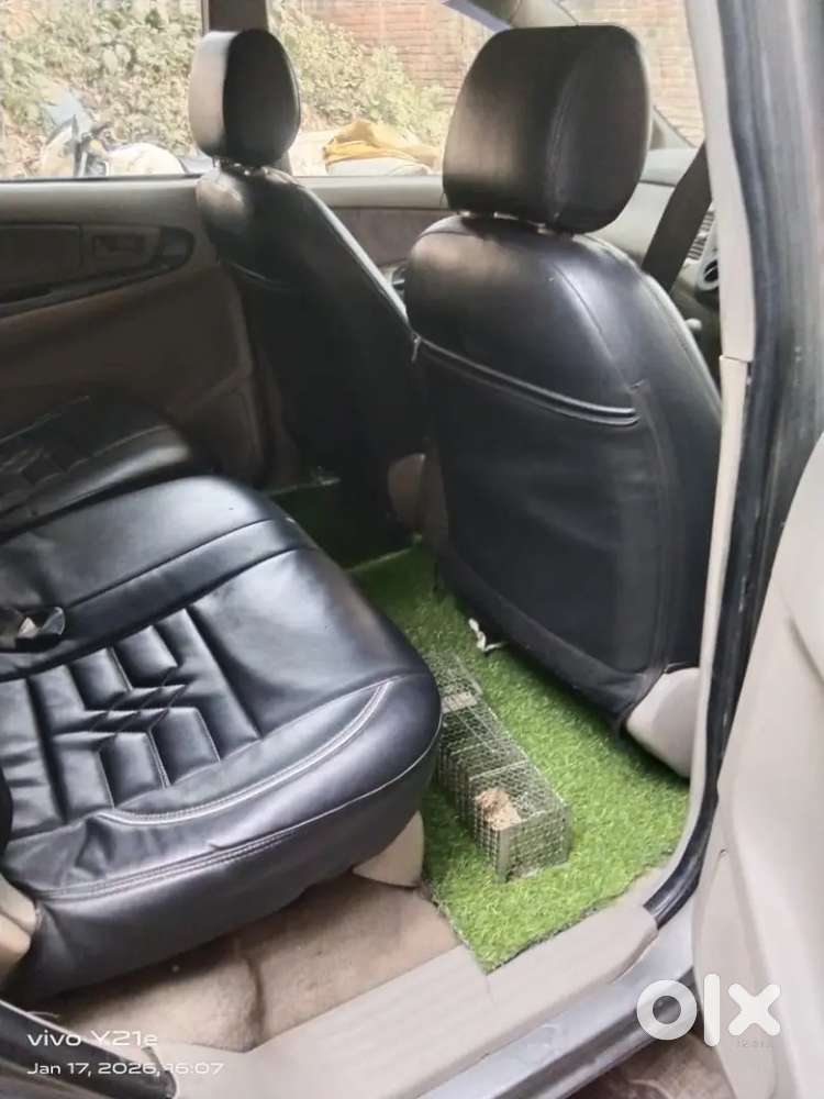 Toyota Innova 2011 Diesel 126000 Km Driven Good Condition New Tyre