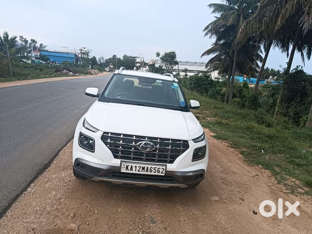 Hyundai Venue Sx Plus Turbo Dct, 2019, Petrol