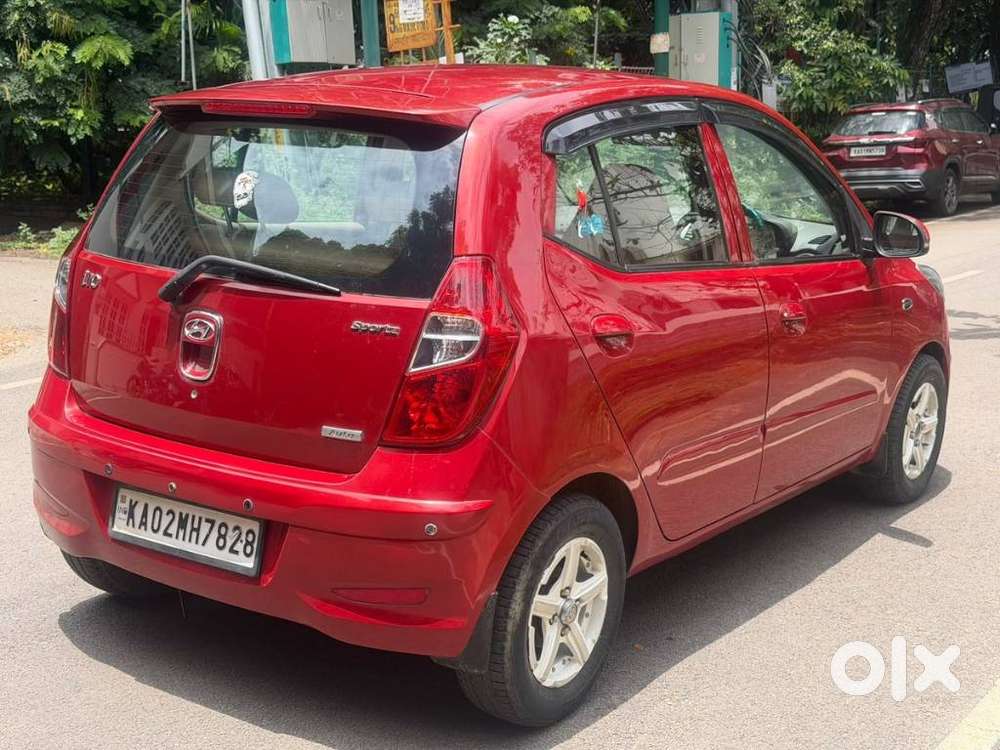 Hyundai I10 Sportz At, 2013, Petrol
