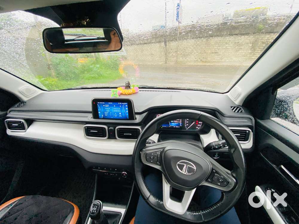 Tata Punch Creative, 2022, Petrol
