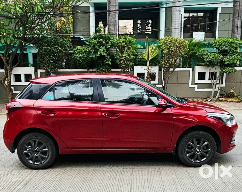 Hyundai I20 Sportz Plus, 2020, Petrol