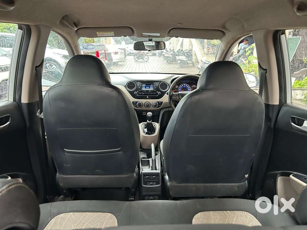 Hyundai Grand I10 Asta Option, 2015, Petrol