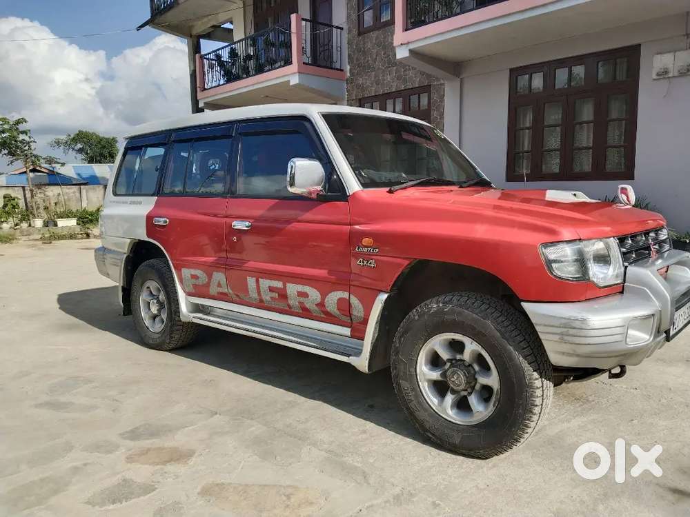 Mitsubishi Pajero 2008 Diesel 99000 Km Driven