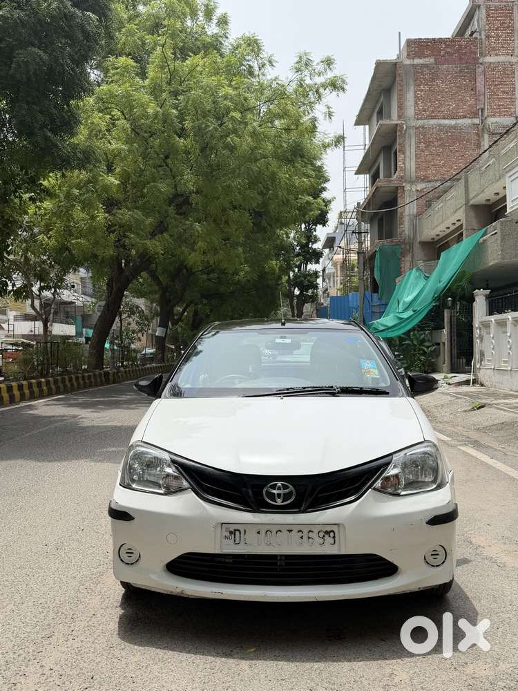 Toyota Etios Liva 1.2 Vx, 2016, Petrol