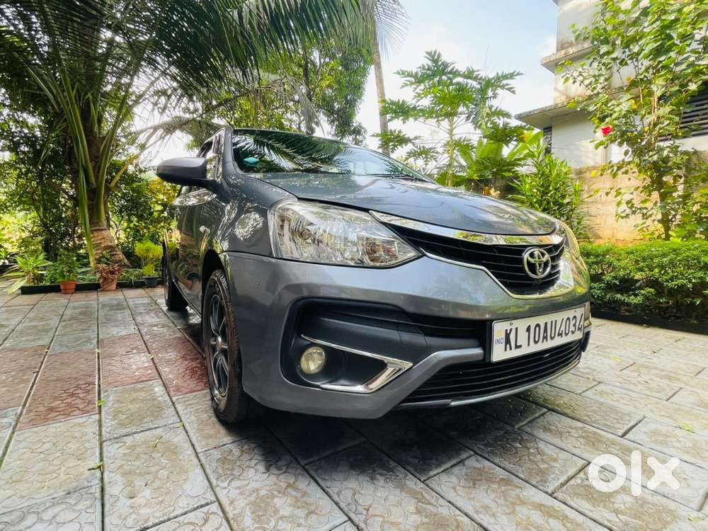 Toyota Etios 2015 Diesel Well Maintained