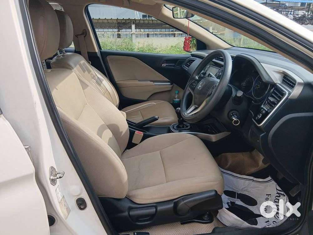 Honda City V Mt, 2015, Petrol