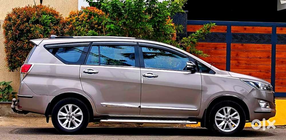 Toyota Innova Crysta, 2016, Diesel