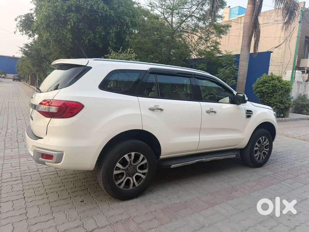 Ford Endeavour Diesel 2016
