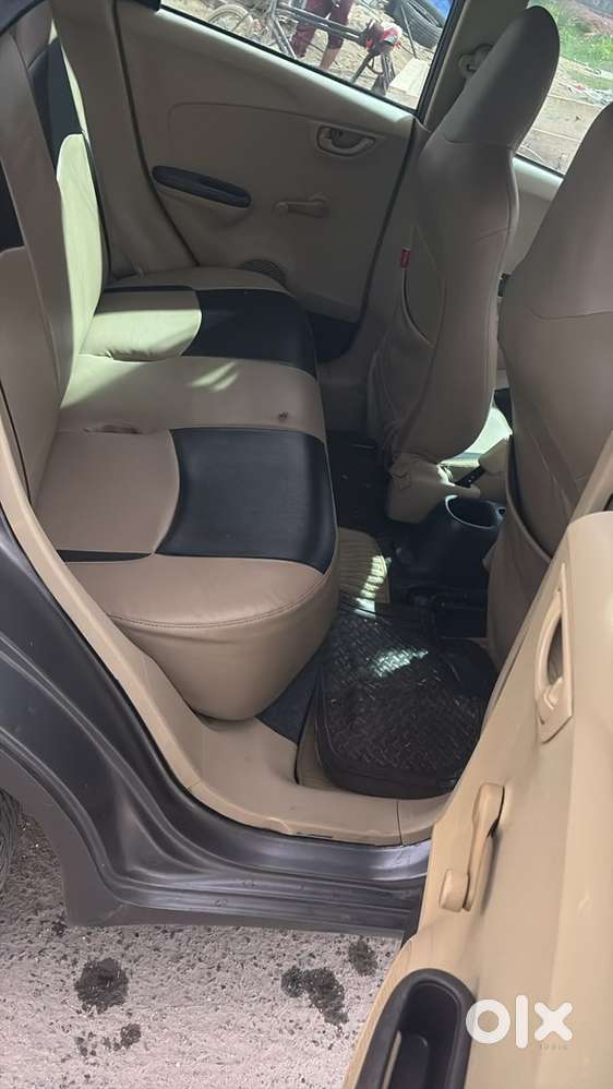 Honda Brio 2016 Petrol Well Maintained