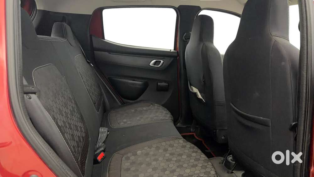 Renault Kwid 2019-ongoing 1.0 Rxt Amt (o), 2019, Petrol