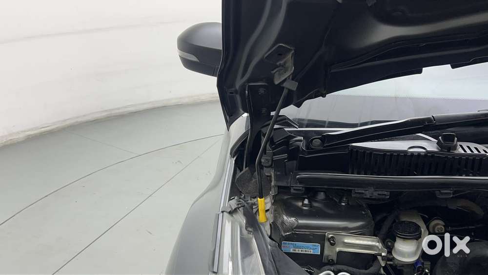 Tata Nexon 1.2 Revotron Xm, 2022, Petrol