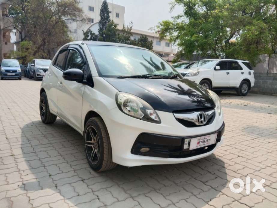 Honda Brio 2013-2016 Vx At, 2015, Petrol