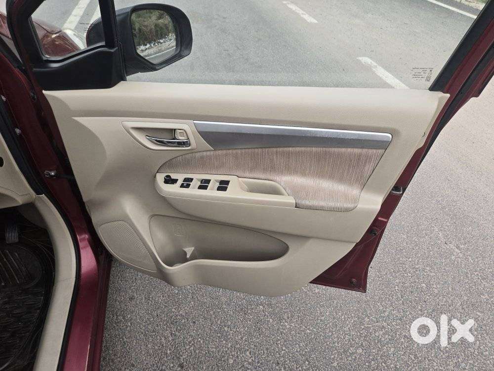 Maruti Suzuki Ertiga 1.5 Zxi Plus, 2012, Petrol