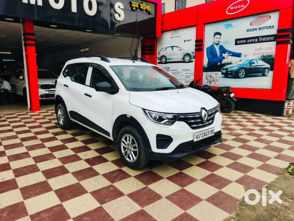 Renault Triber Rxl, 2023, Petrol