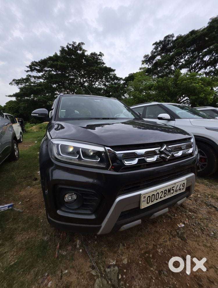 Maruti Suzuki Brezza 1.5 Zxi At Smart Hybrid, 2021, Petrol