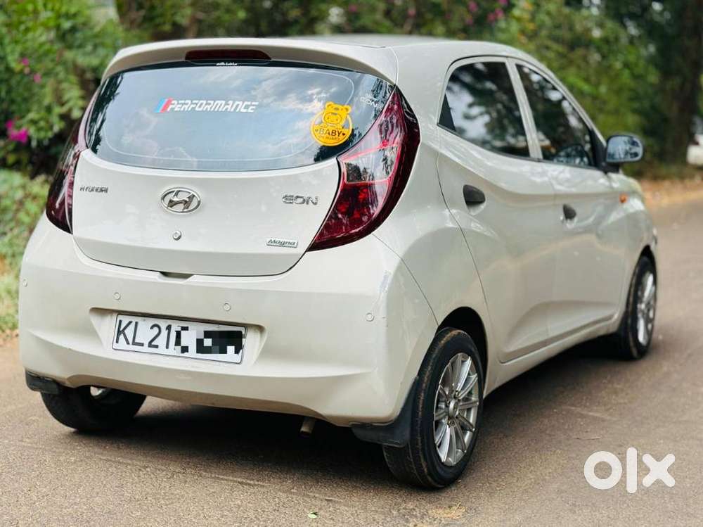 Hyundai Eon Magna +, 2011, Petrol