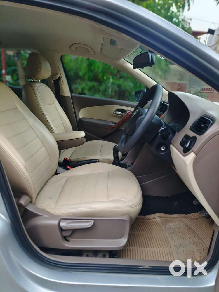 Skoda Rapid 1.6 Mpi Ambition, 2012, Petrol