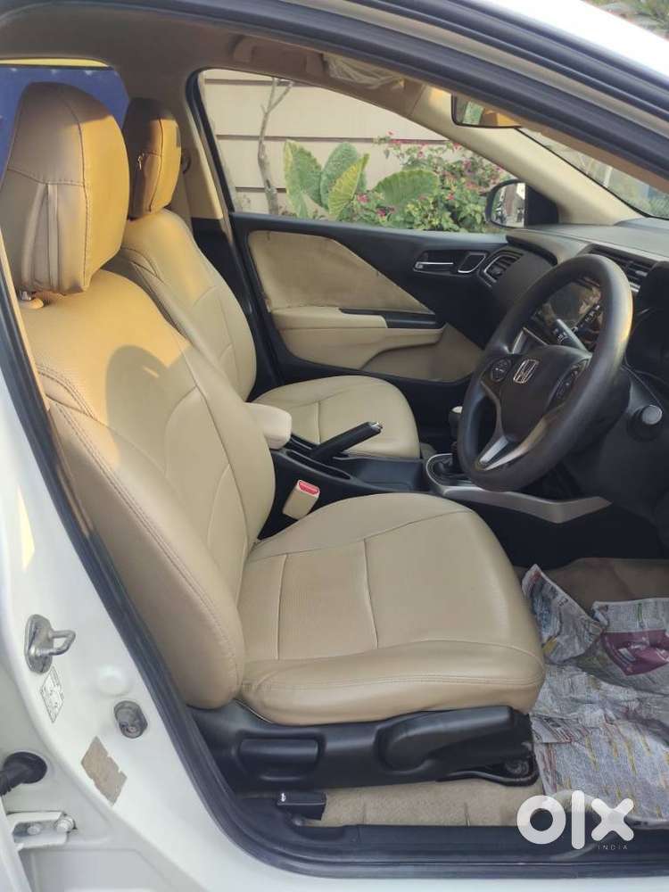 Honda City I-vtec V, 2018, Petrol