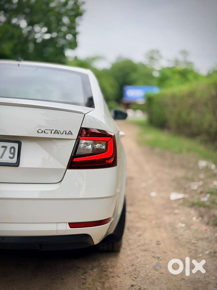 Skoda Octavia 2.0 L K Tsi At, 2019, Petrol