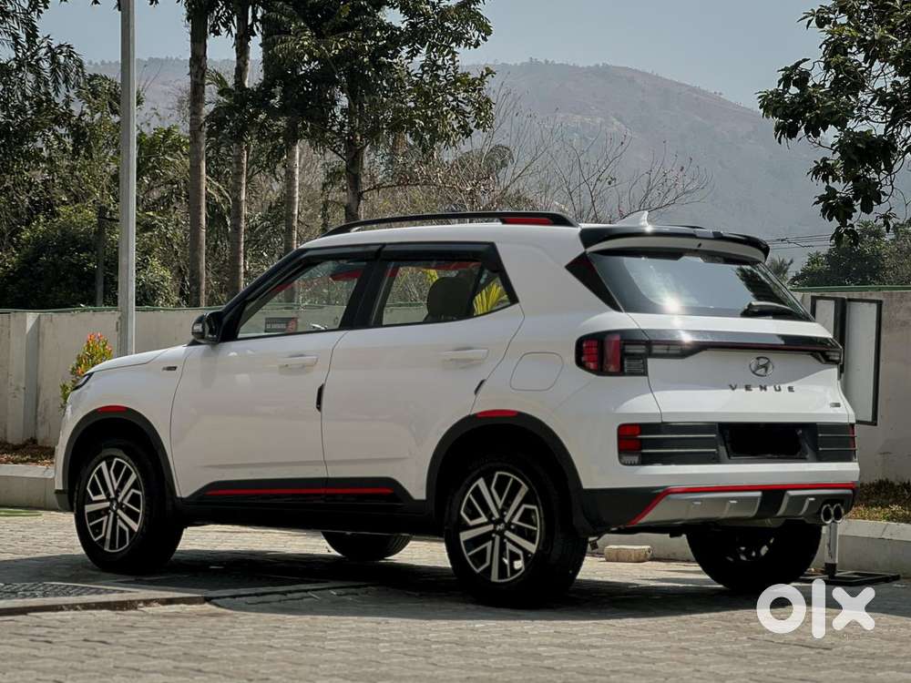 Hyundai Venue N Line 1.0 N8 Turbo Dct, 2024, Petrol