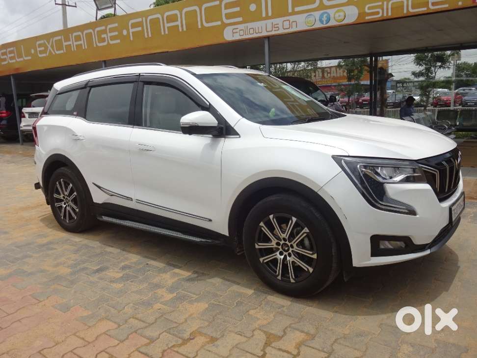 Mahindra Xuv700 2.2 Ax 7 Diesel At Luxury Pack Str Awd, 2025, Diesel
