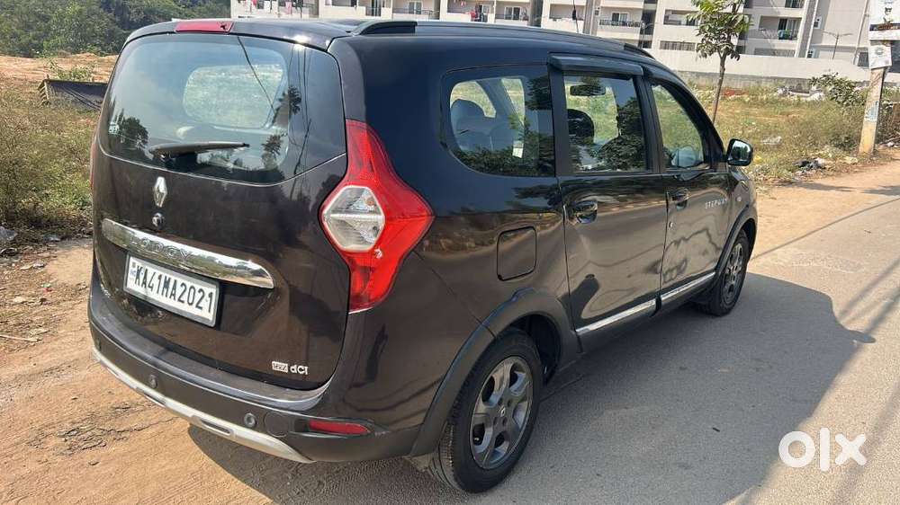 Renault Lodgy 2015 Diesel Well Maintained