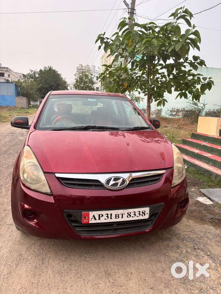 Hyundai I20 2012 Petrol 18 Km Driven