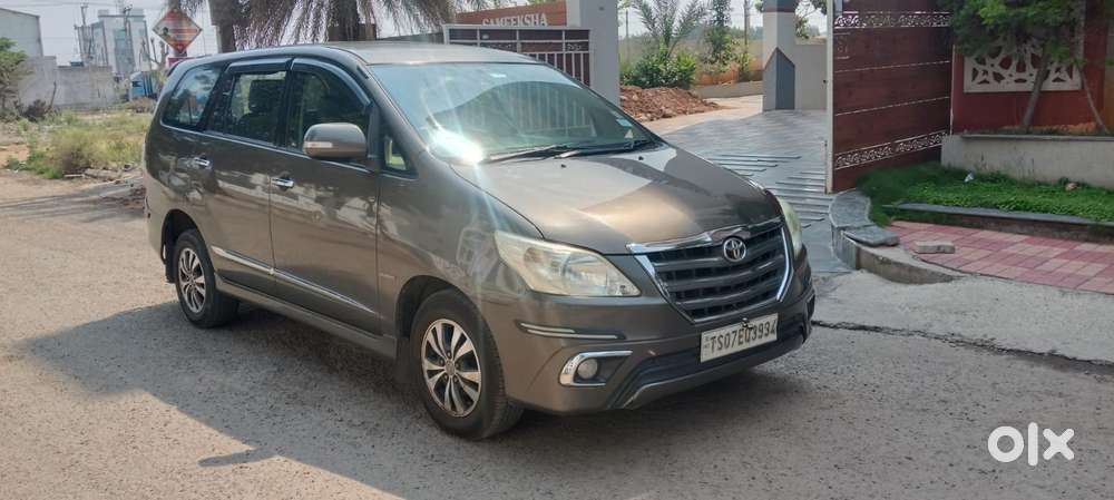 Toyota Innova 2.5 V 7 Str, 2015, Diesel